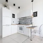 Rentplanet - Chlodna Apartman